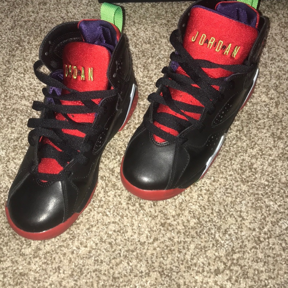 Air Jordan 7 Retro BG